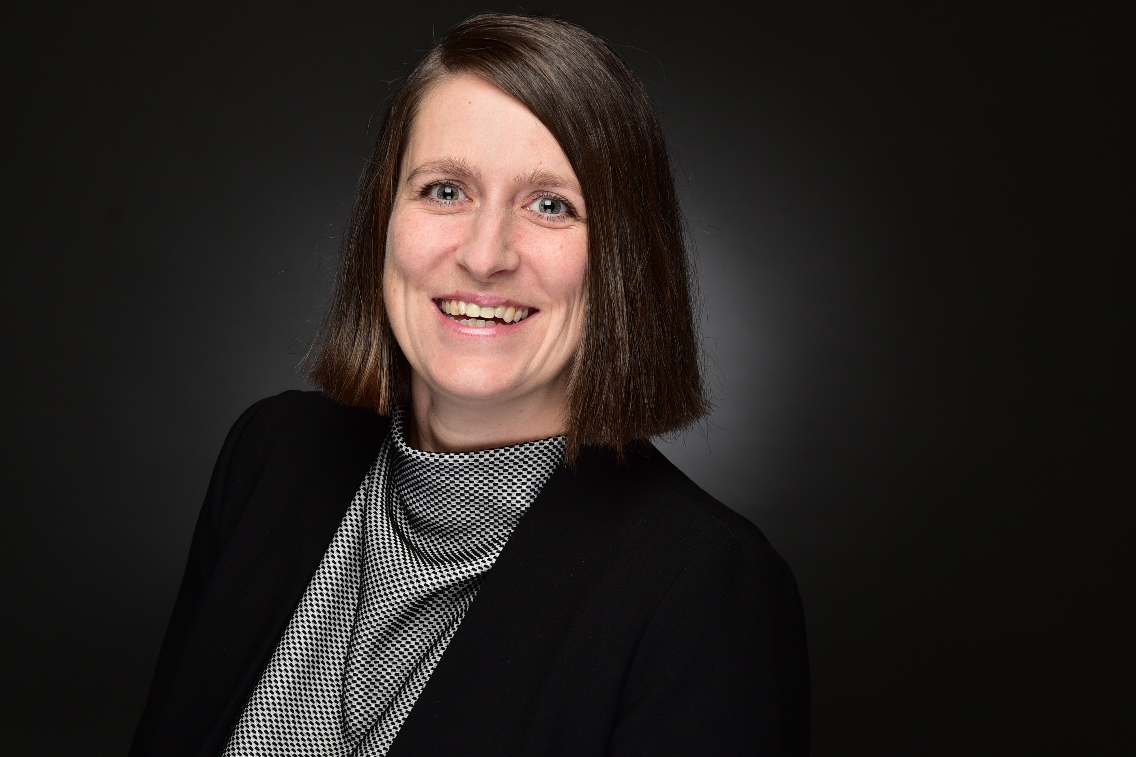 Porträtfoto von Dr. Karin Hilck